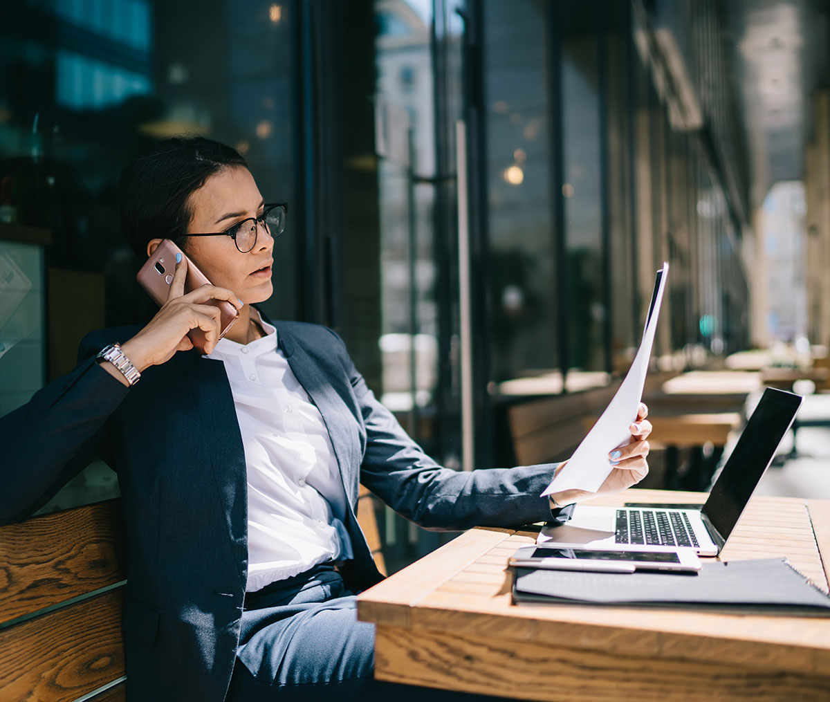 Sesizări furnizare de energie electrică și gaze